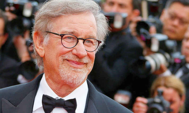 'A.I.' director Spielberg opposed  to using AI in front of the camera