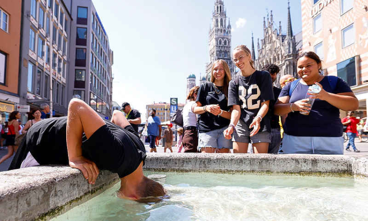 France shuts schools, Italy limits work outdoors during 'exceptional' heatwave
