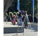 Minister Plenipotentiary Arrindell lays  wreath at National Slavery Monument
