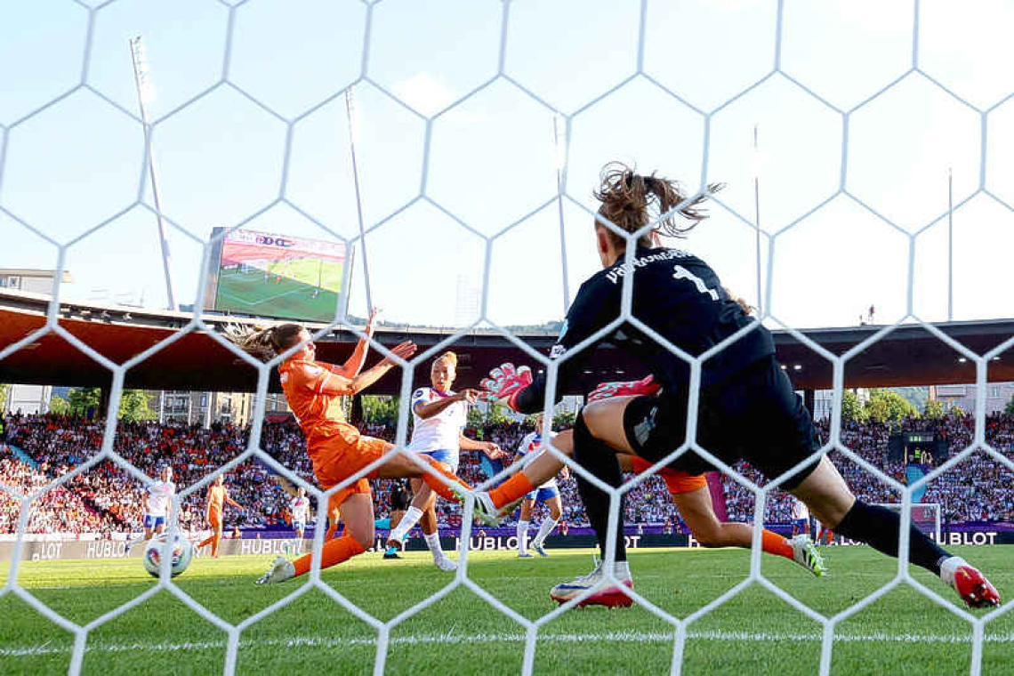 James double helps England bounce back at Euros with 4-0 win over Dutch