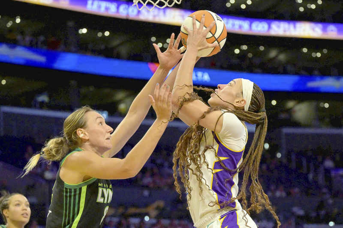 Natisha Hiedeman, Lynx surge past Sparks 91-82