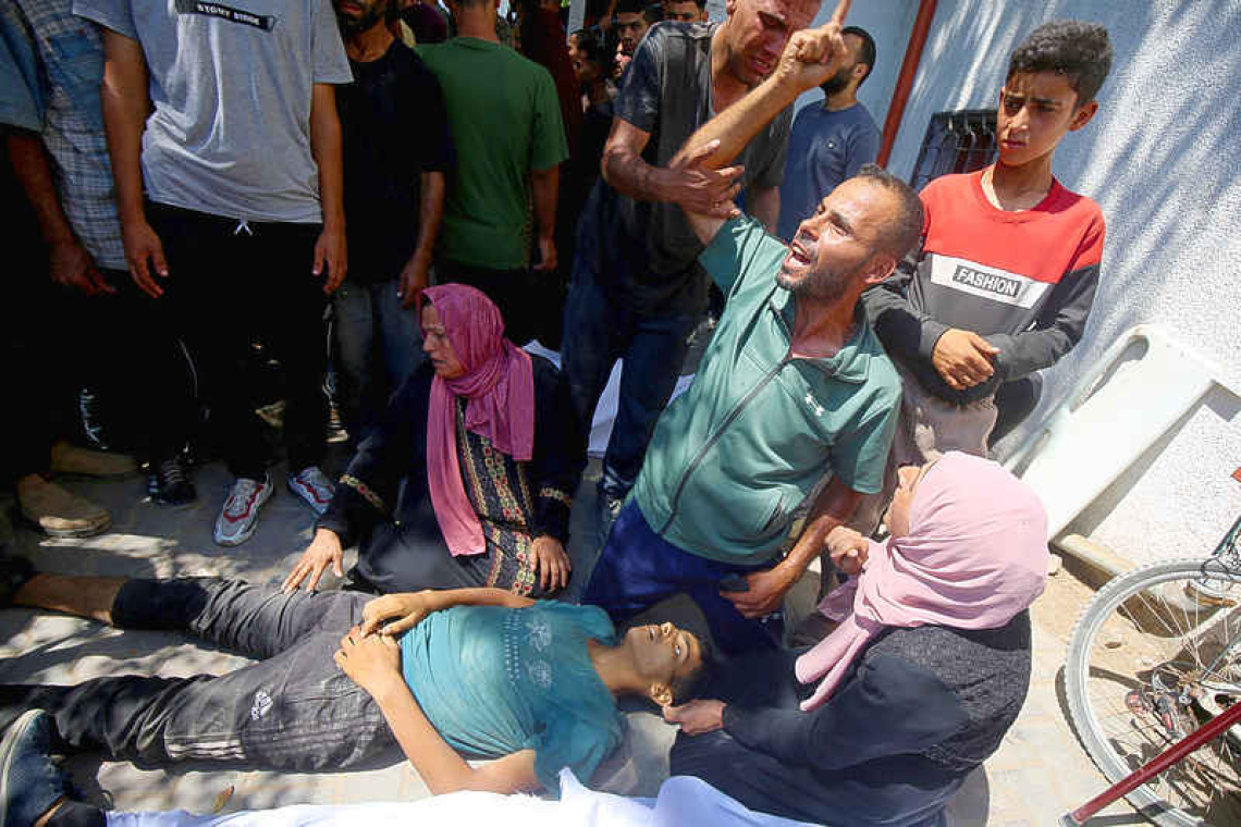 UK, France and 23 other nations condemn  Israel over 'inhumane killing' of civilians
