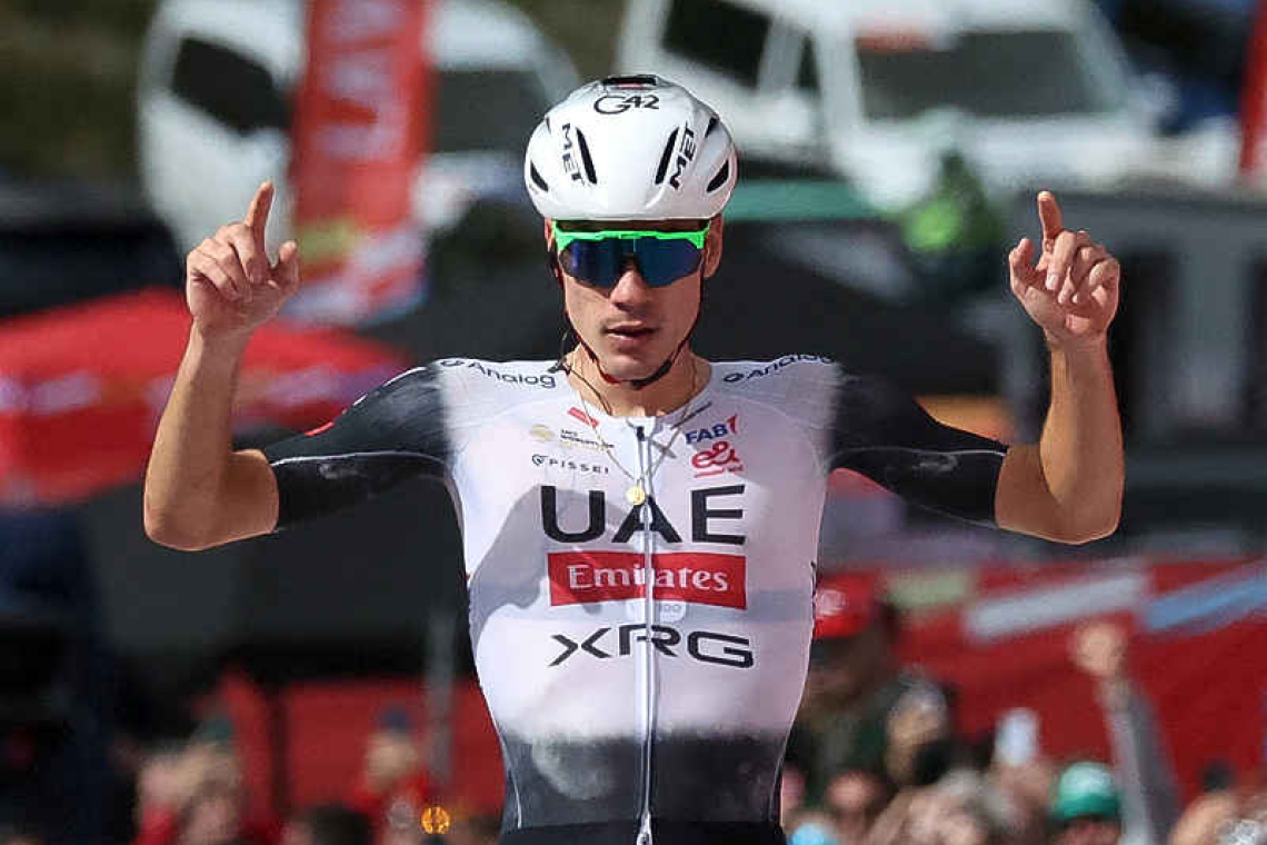 Ayuso outfoxes Romo to win Vuelta stage 12, Vingegaard still in red