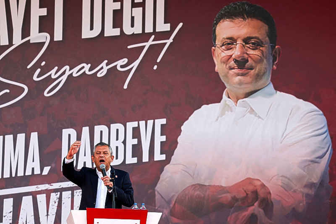 Tens of thousands protest against legal  crackdown on Turkey's main opposition