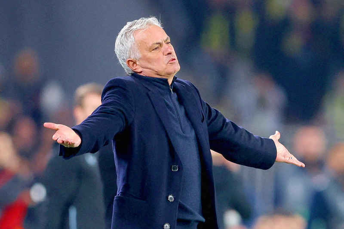 Mourinho back where it all started at Benfica