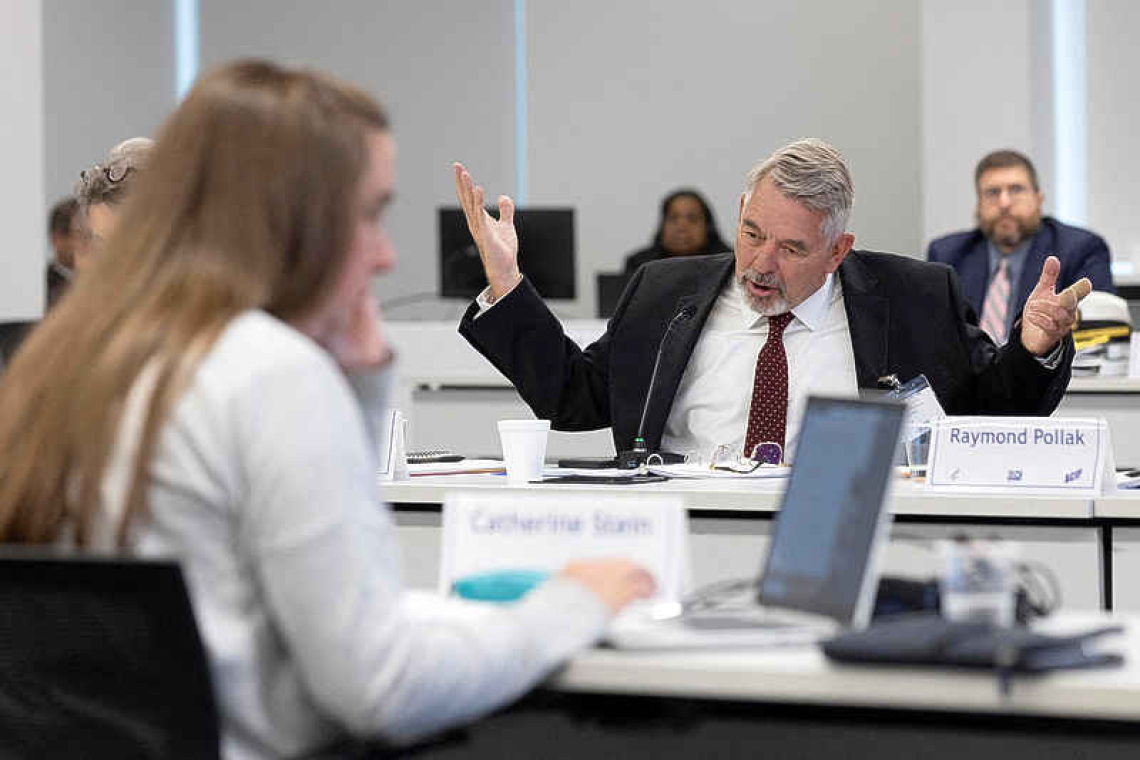 Kennedy advisers vote against MMRV shot for kids under 4
