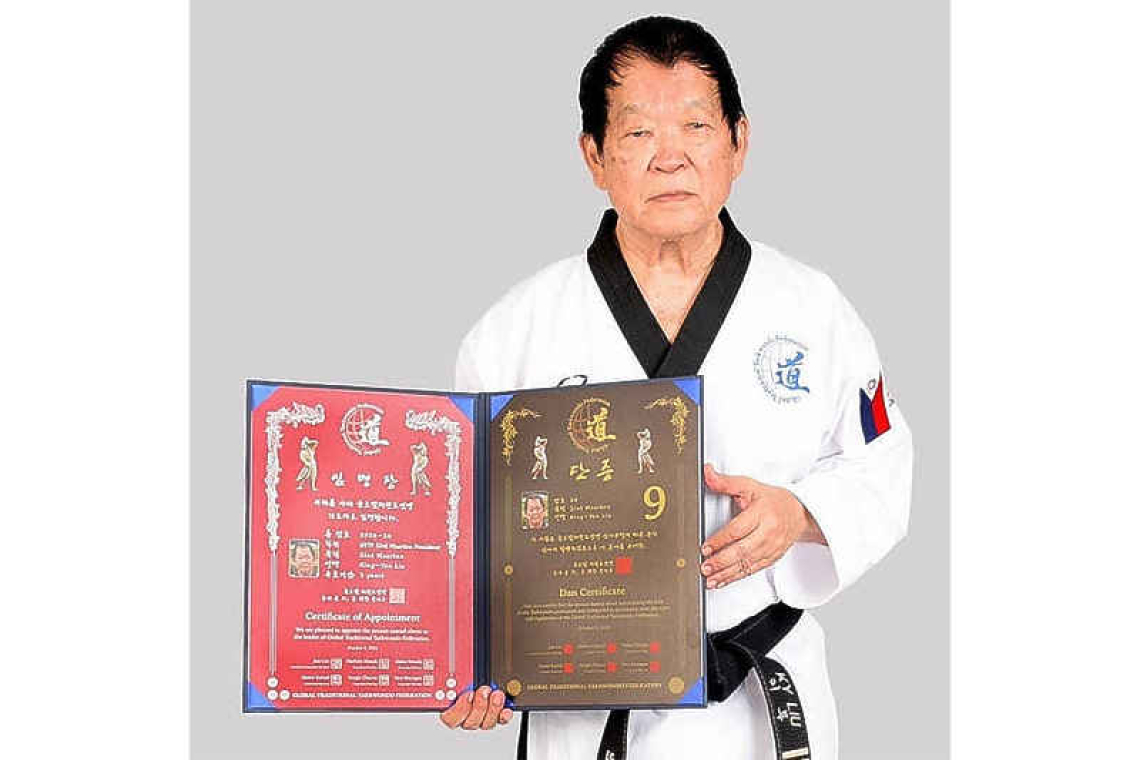 St. Maarten Grandmaster Liu Honoured at Summit in Korea