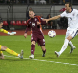 England thrash Latvia to qualify for World Cup finals