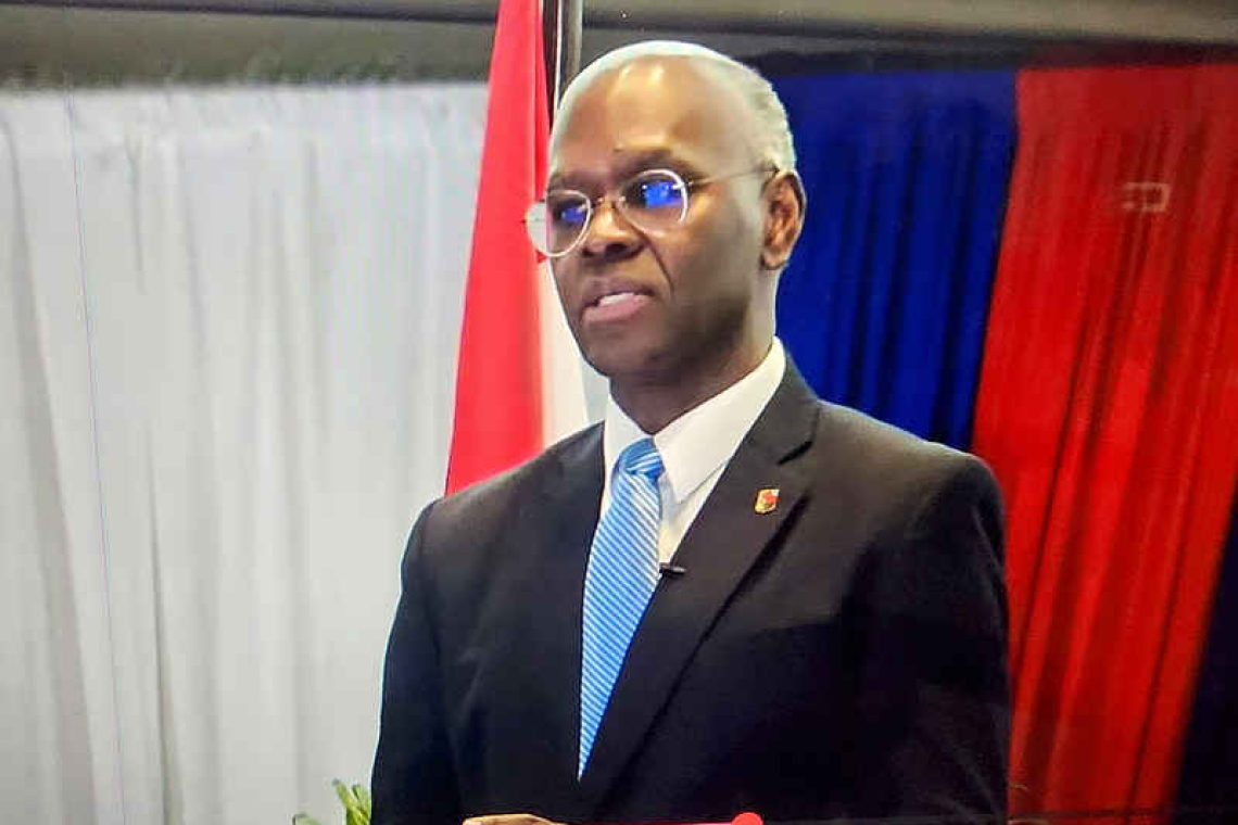 Holiday presents ‘Vision 2035’ seven-point  agenda to guide St. Maarten’s development