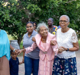 VSA honours 7 seniors for  contributions to St. Maarten