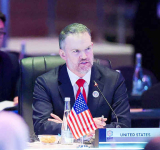 US officials head to Asia for talks with China, Trump-Xi meeting still on