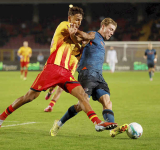 Resilient Napoli edge Lecce to go three points clear