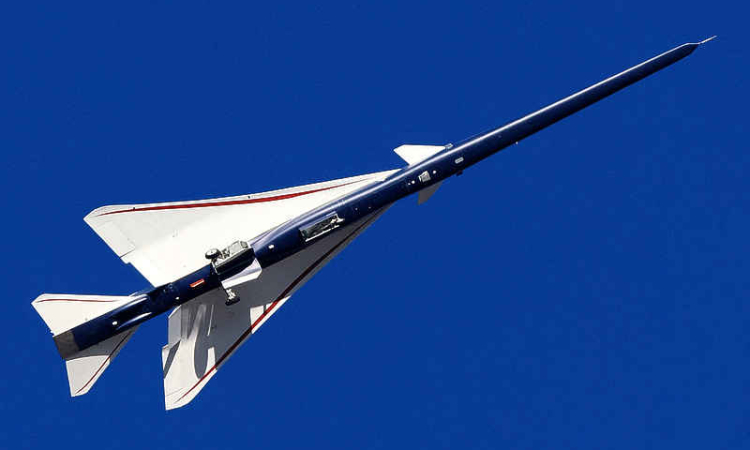 Quiet supersonic X-59 jet soars over California desert in first test flight