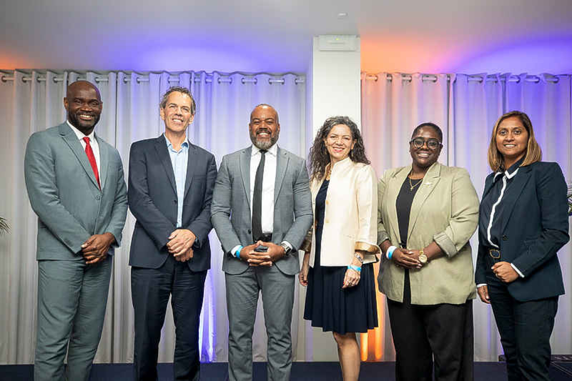 CBCS presents financial  sector strategic review report