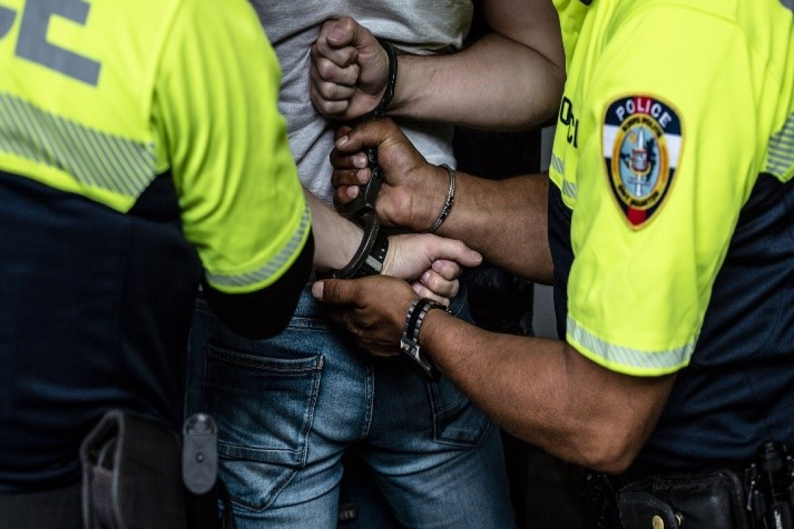 Police detain dozens of suspects in  island wide armed robbery crackdown