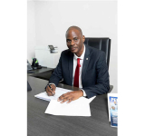       Minister Brug announces return of  in-person service for seniors at SZV