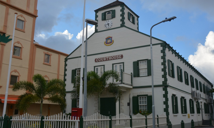 Court sentences man to four years  for grooming and rape of teen girl