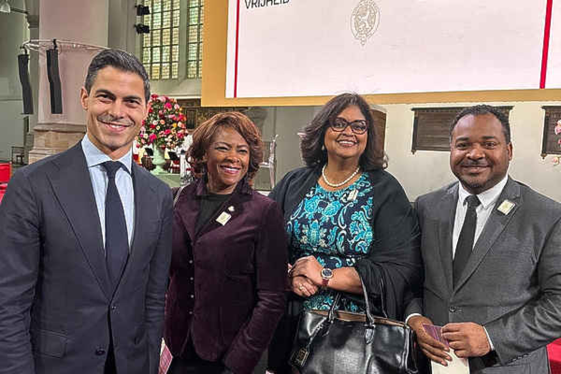 Arrindell attends extraordinary Dutch  Parliament session on WWII anniversary