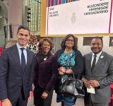 Arrindell attends extraordinary Dutch  Parliament session on WWII anniversary