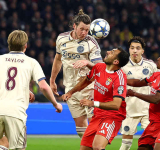 Benfica win first Champions League points but Ajax remain bottom