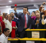 Seniors receive certificates after  finishing technology programme