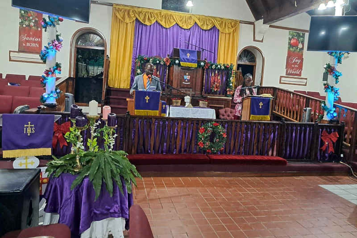 Thanksgiving service held in Statia  for the end of the hurricane season
