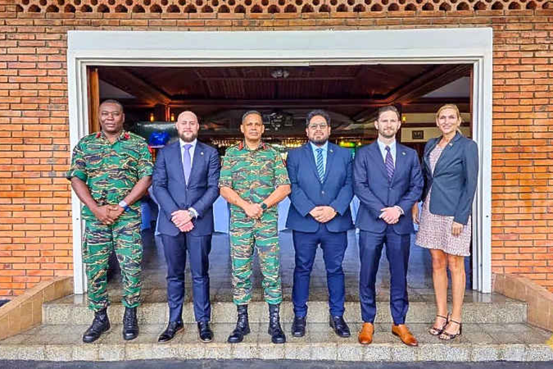 US Department of War  delegation meets with GDF
