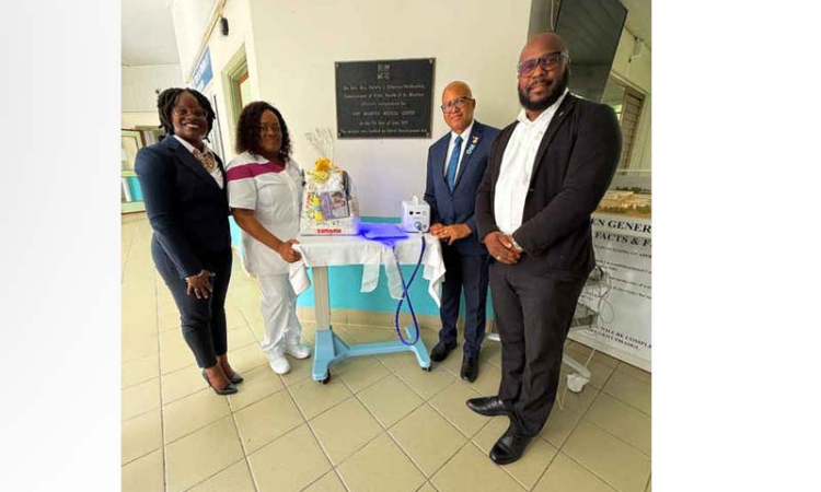Rotary Club of St. Martin Sunset donates  bili blanket to SMMC pediatric department