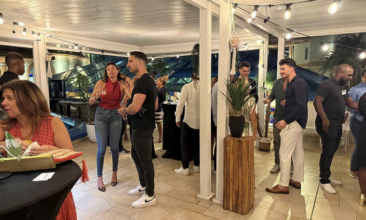 Travel agency Caraïbes Luxury  Vacations opens in Marigot