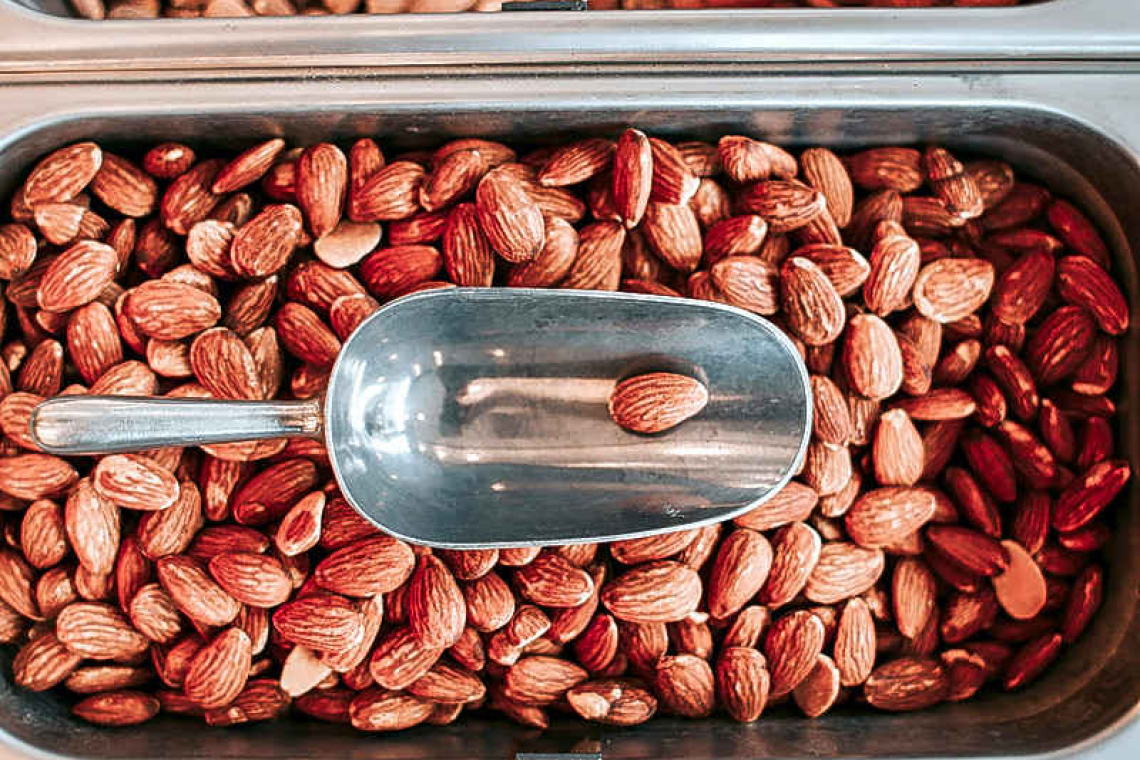 Almonds for health and beauty