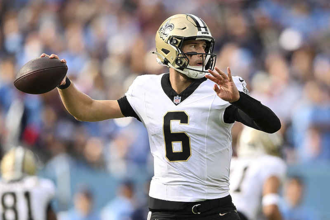 Shough mounts comeback as Saints thwart Titans