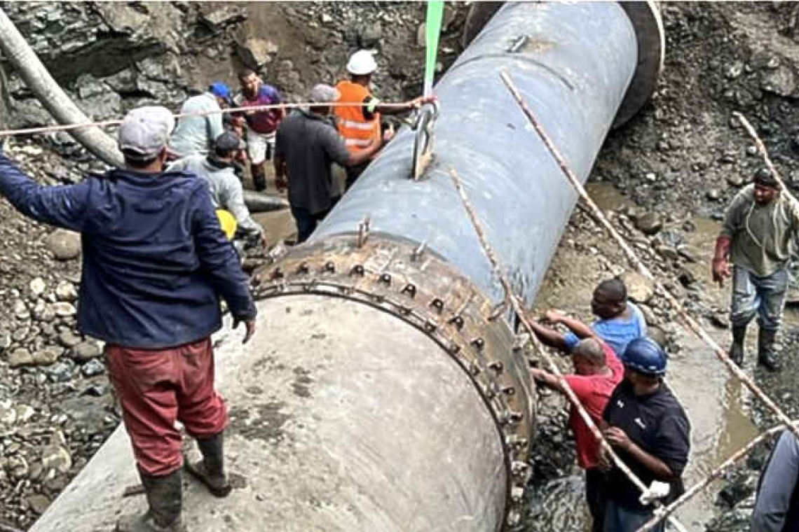       Major pipe break leaves  much of Cibao without water