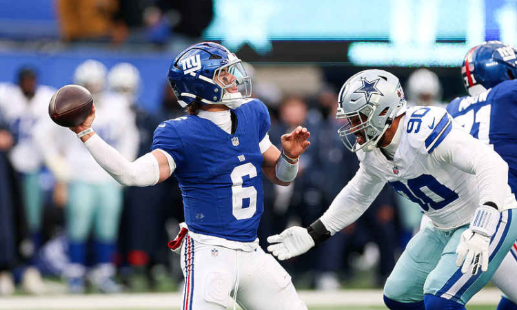 Raiders clinch No. 1 pick as Giants knock off Cowboys