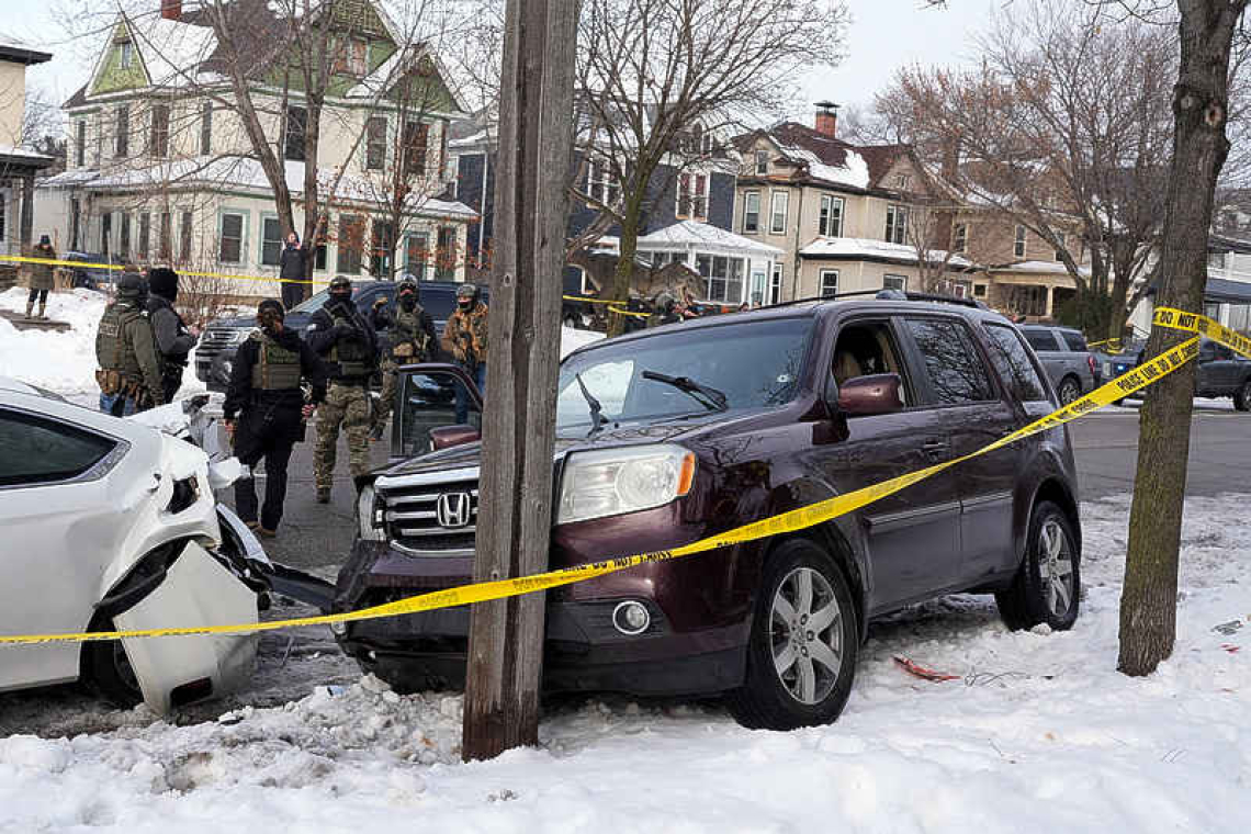 US immigration agent fatally shoots woman in Minneapolis