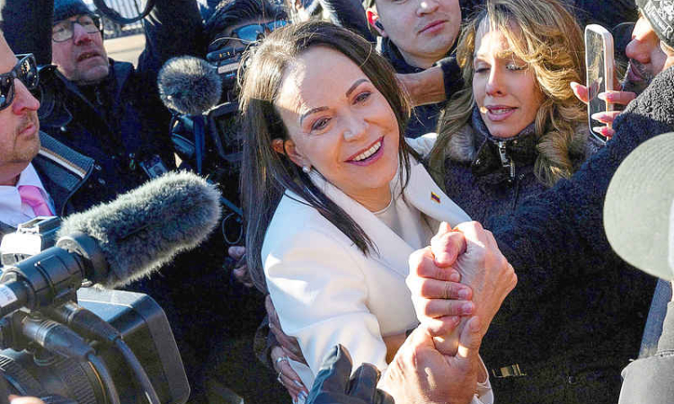 Trump meets Venezuelan opposition leader Machado after praising interim president