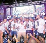       Jeon’s ‘Blue Wave’ carries Curaçao  football spirit to Heineken Regatta