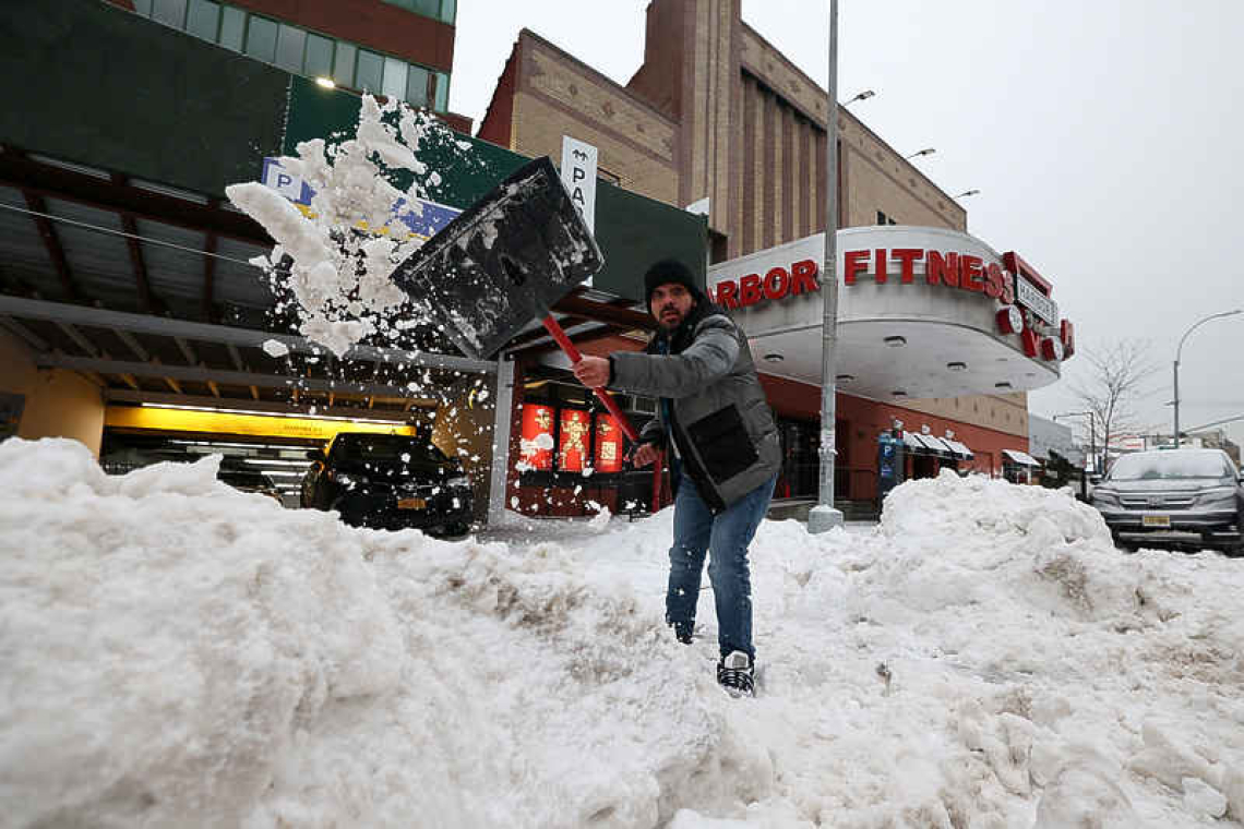 The Daily Herald - Millions of Americans, digging out after deadly ...