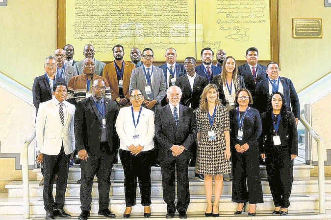 Parliament clerks  at course in Chile