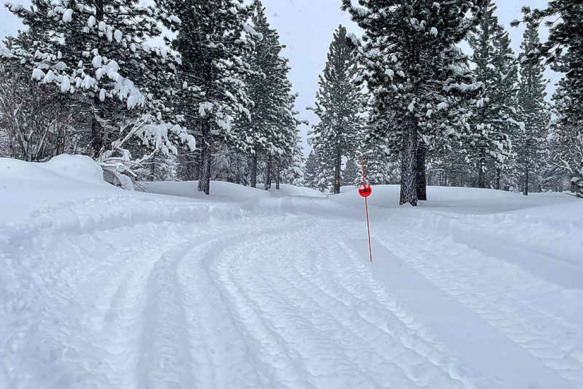 Eight backcountry skiers perish in  avalanche, ninth presumed dead