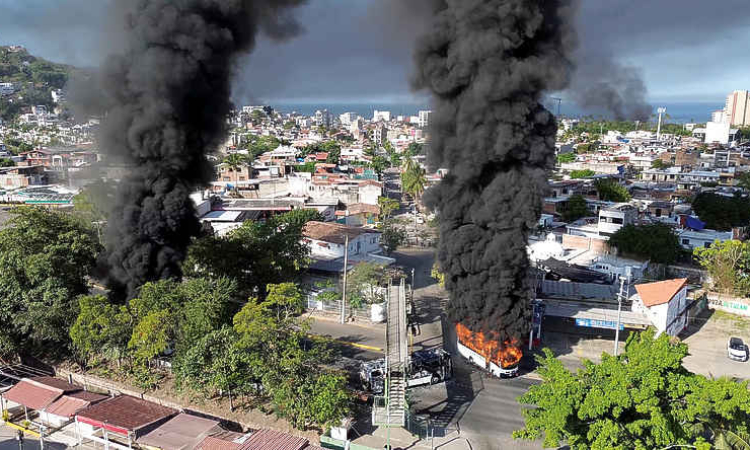 Mexico's most-wanted cartel leader was  killed after visit from romantic partner