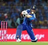 India thump Zimbabwe to revive T20 World Cup title defence