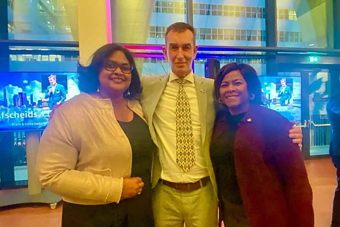 Arrindell bids farewell to officials,  presents ‘Salt Reapers’ Booklet