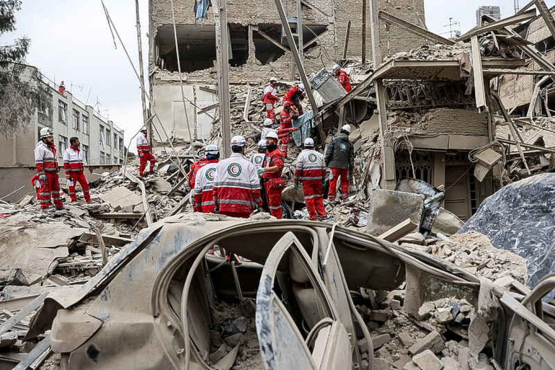 Gulf states press US to neutralise Iran for good