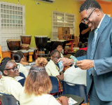    CBCS brings ‘Money Week’ to  schools in St. Maarten, Curaçao