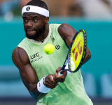 Dominant Sinner eases past Tiafoe to reach Miami semi-finals