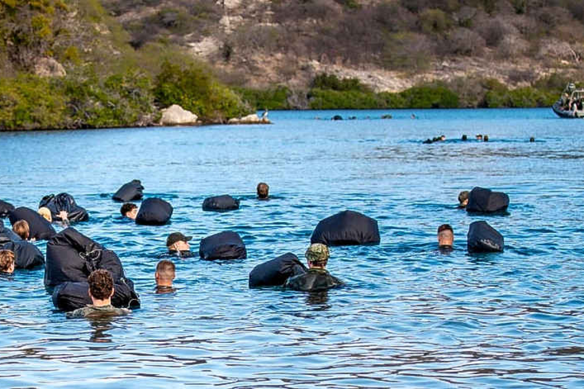 Dutch troops complete  first phase of training