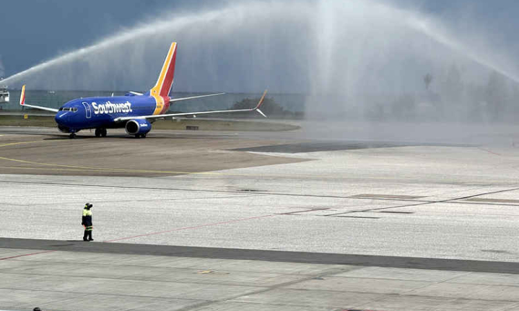 Princess Juliana International Airport welcomes  Southwest Airlines inaugural flight from Orlando
