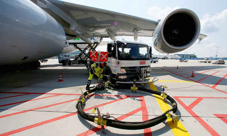 Lufthansa grounds planes, Nigerian carriers threaten to stop flying