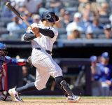 Yankees roll past Rangers with six-run outburst in sixth
