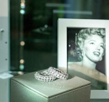 From jewelry to private letters, Marilyn Monroe’s hidden world heads to auction